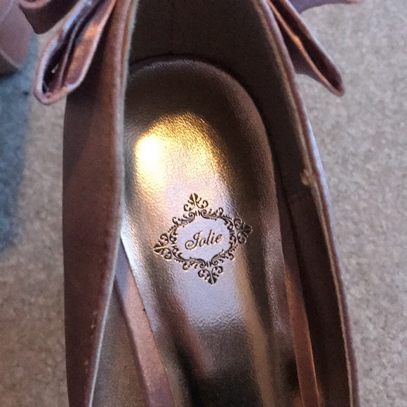 Pink bow heels - Picture 4 of 4